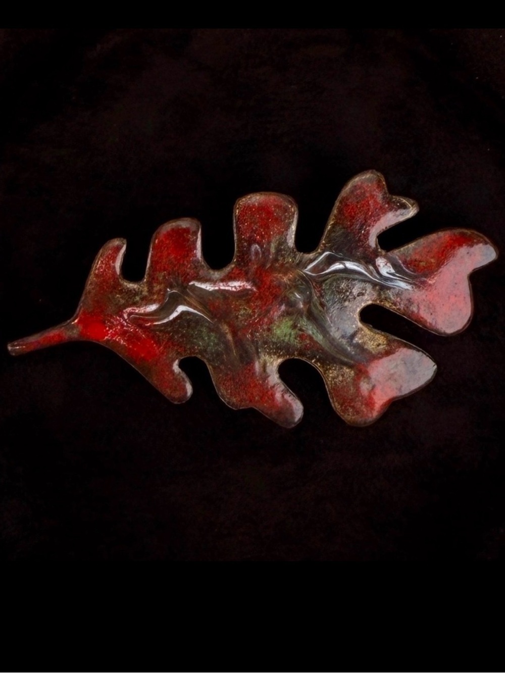 Vintage copper Red swirl Leaf-Shaped Brooch